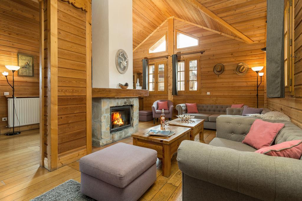 Madame Vacances Les Chalets De L'Altiport Alpe d'Huez Exterior foto