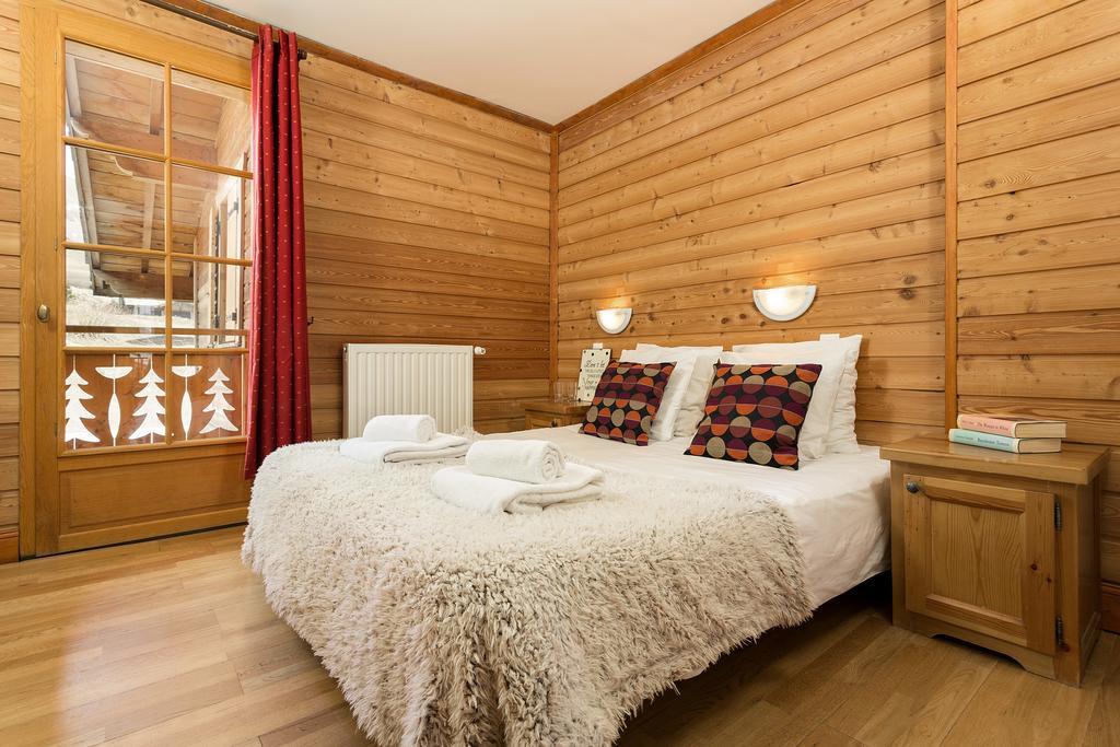 Madame Vacances Les Chalets De L'Altiport Alpe d'Huez Exterior foto