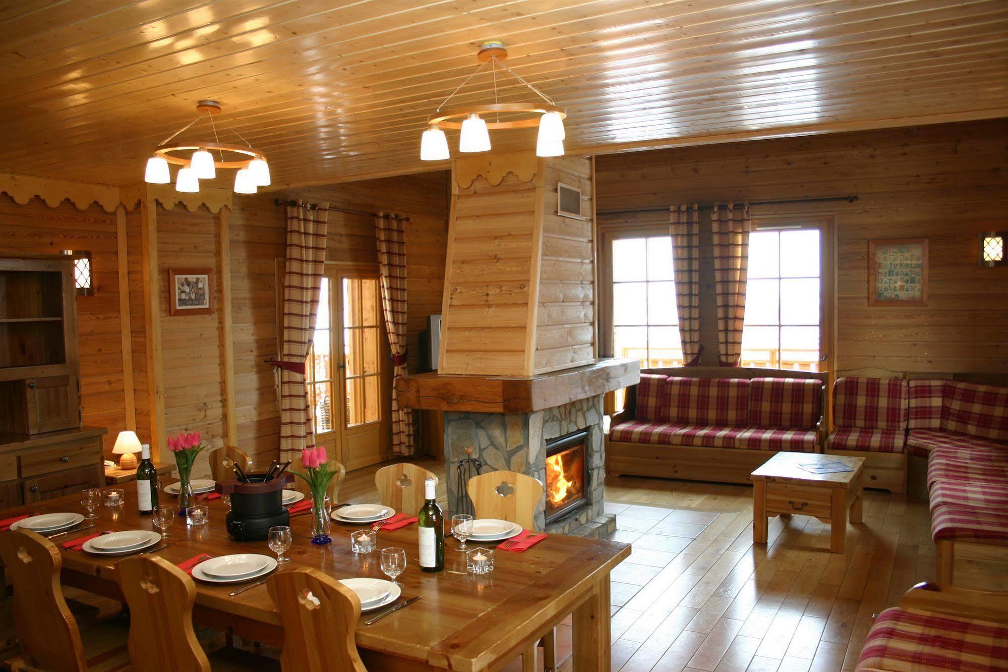 Madame Vacances Les Chalets De L'Altiport Alpe d'Huez Exterior foto